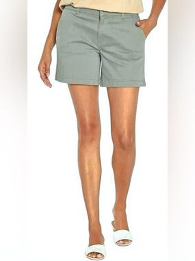 Anne Klein NWT Classic Women's Mid-Rise Olive-Green Chino Shorts Size 10